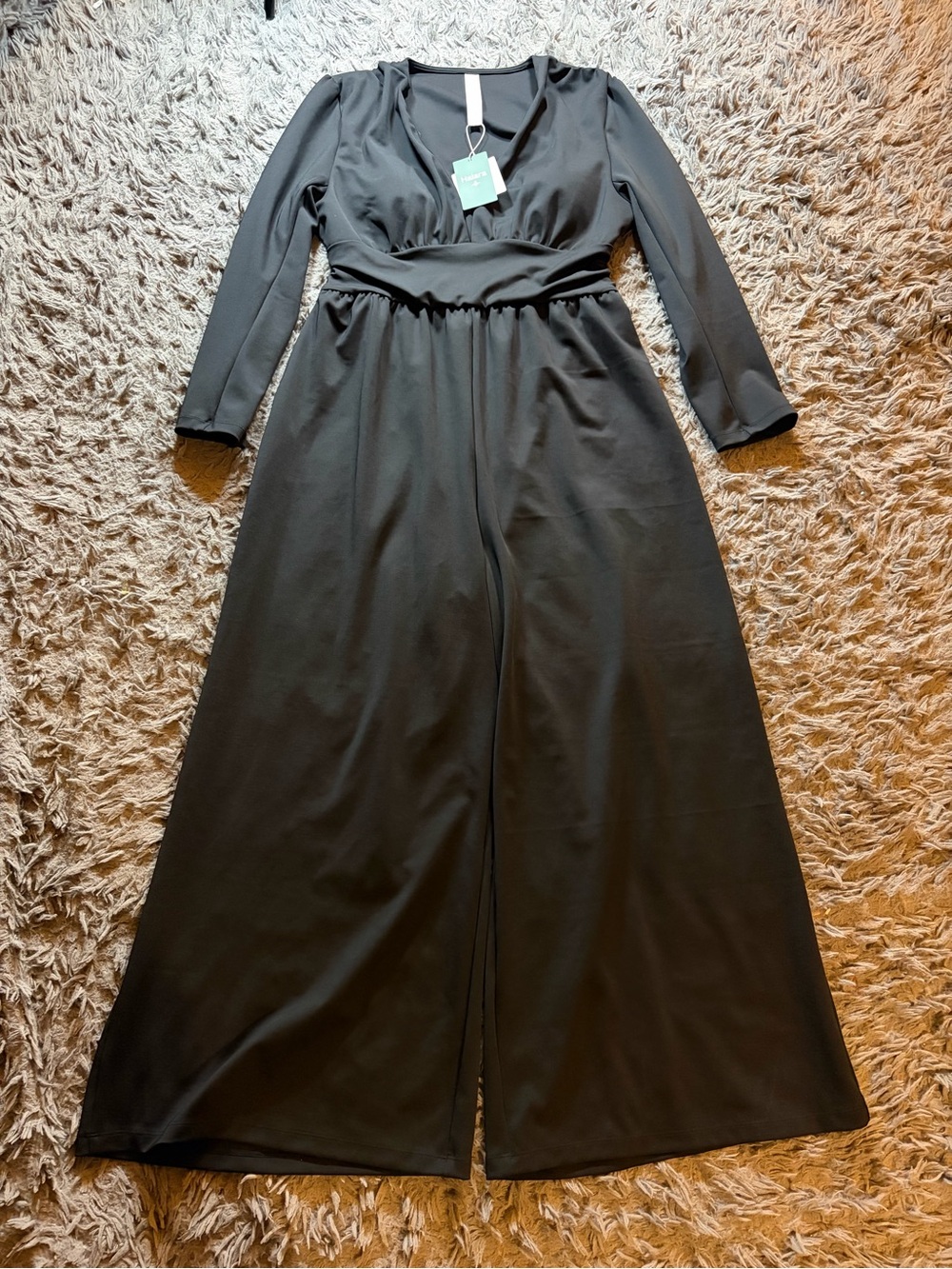 NWT Halara black V-Neck Long Sleeve Ruched Jumpsuit Easy Peezy sz XL